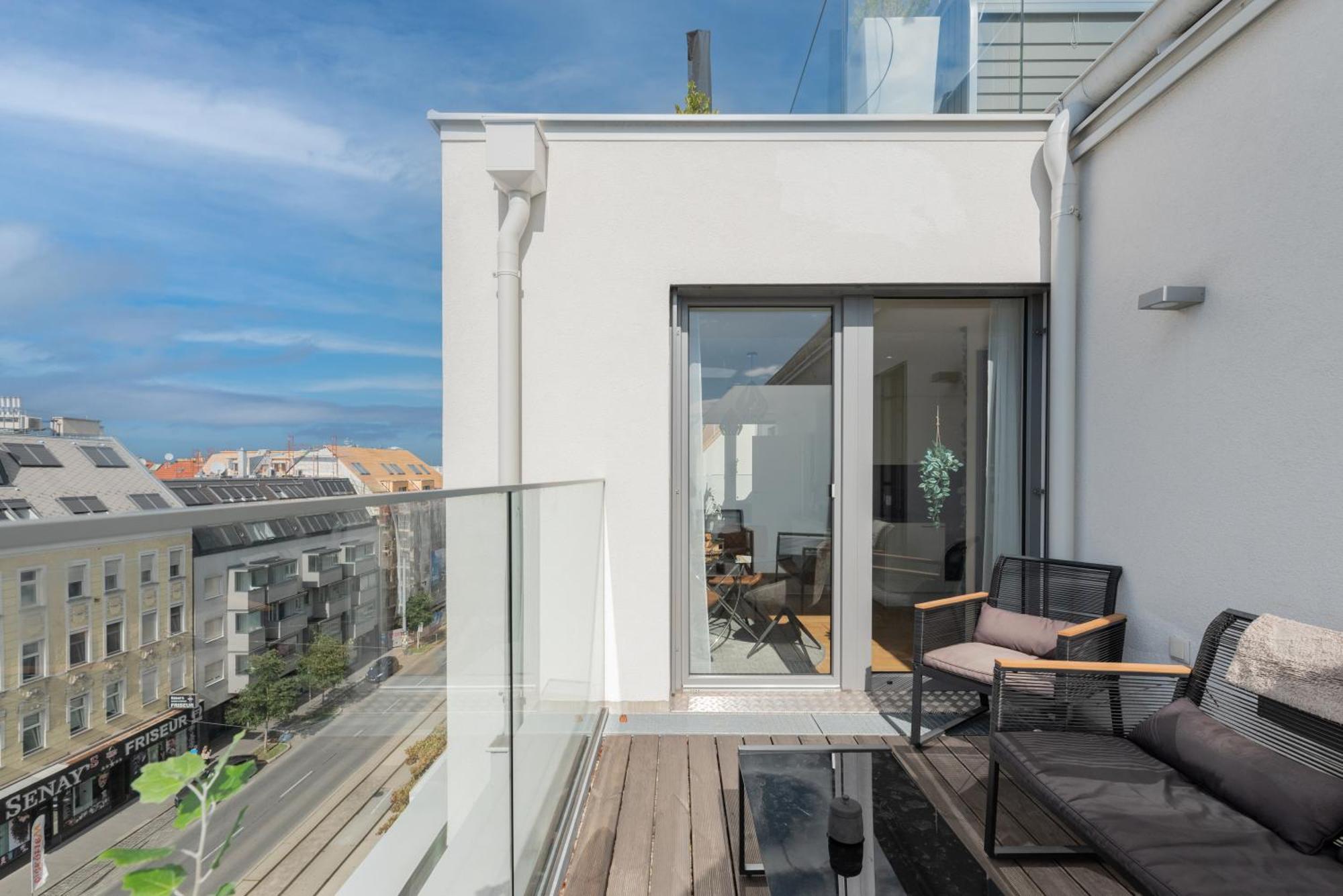 Apartment Mit Traumhafter Dachterrasse & Weitblick Wien Eksteriør bilde
